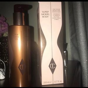 Charlotte Tilbury Super Model Glow
